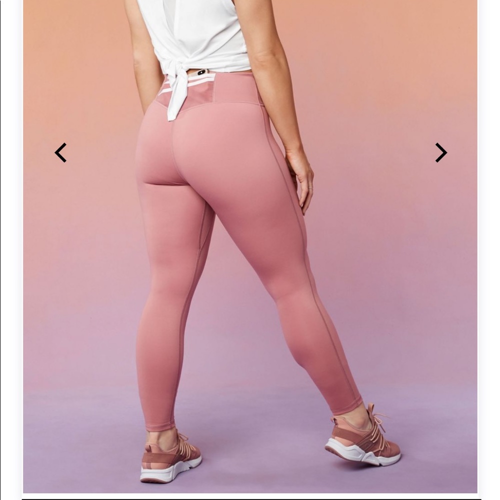 Fabletics Trinity High-Waisted Pocket Legging